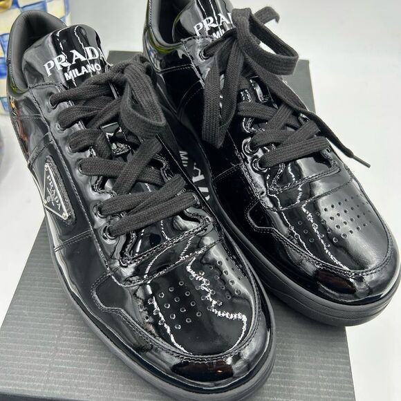 Men's Prada downtown patent leather triangle logo sneakers size 9, made in Italy - Picture 4 of 12